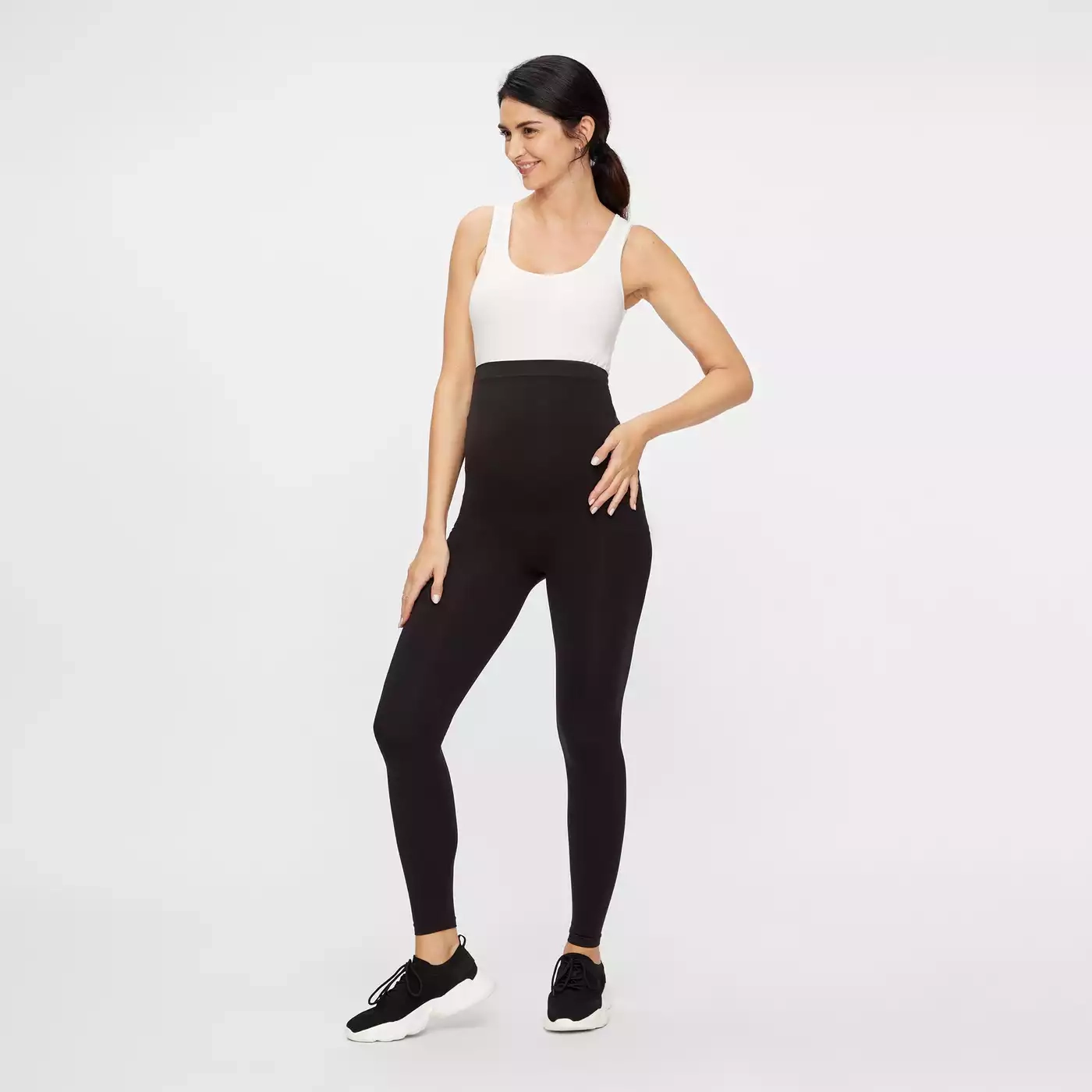 Umstandshosen, Mamalicious, Schwarz – Besonderheit: enthält recyceltes Nylon