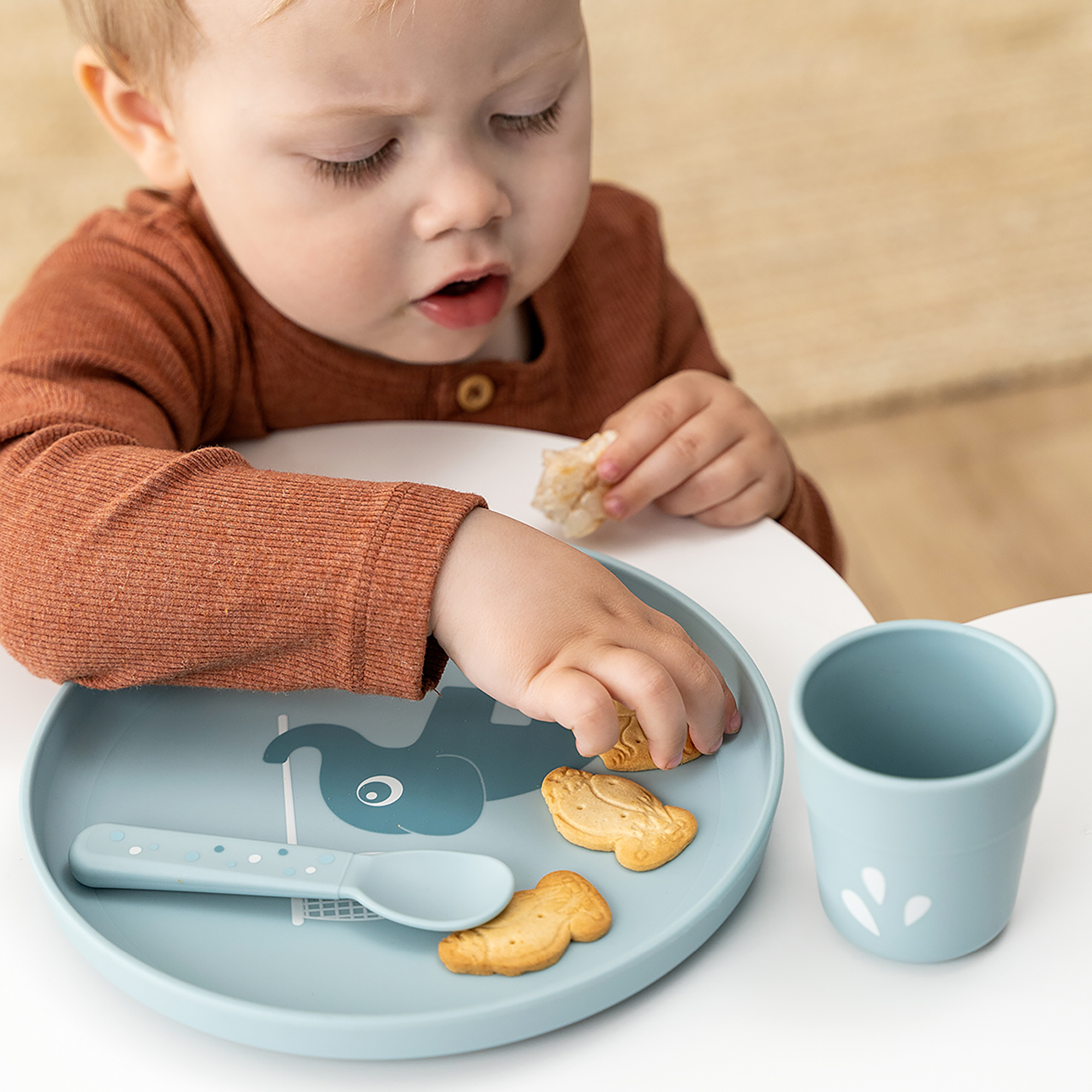 Trinklernbecher & -flaschen, done by deer, Blau – Produktansicht