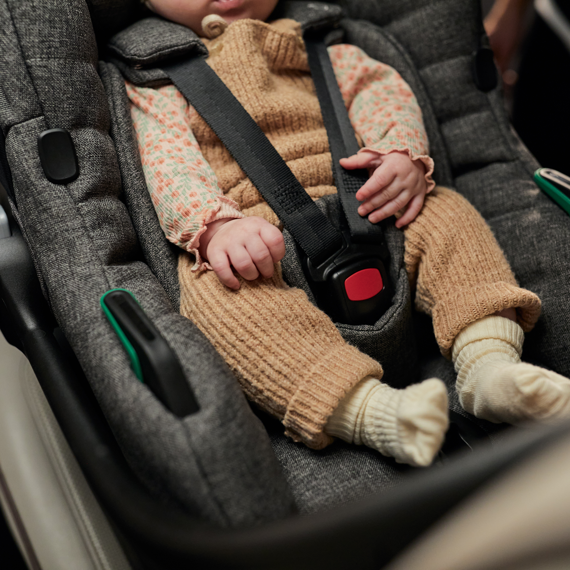 Babyschalen 0-13 kg, Gruppe 0+, AVIONAUT – Produktansicht