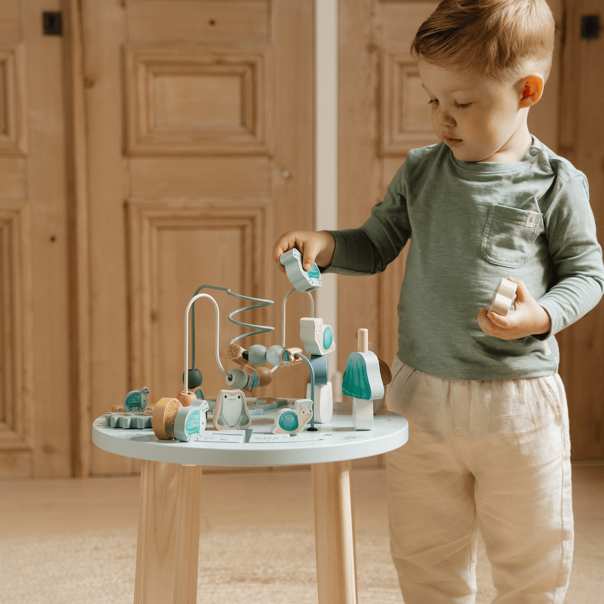 Holzspielzeug, LITTLE DUTCH, Mehrfarbig – Besonderheit: Multi-Aktivitäts-Tisch mit 5 verschiedenen Spielmöglichkeiten