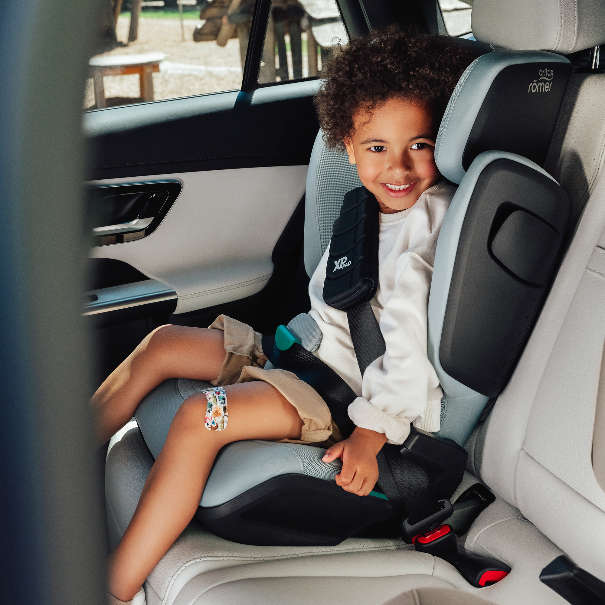 Kindersitze 15-36 kg, Gruppe 2/3, Britax Diamond, Blau – Produktansicht
