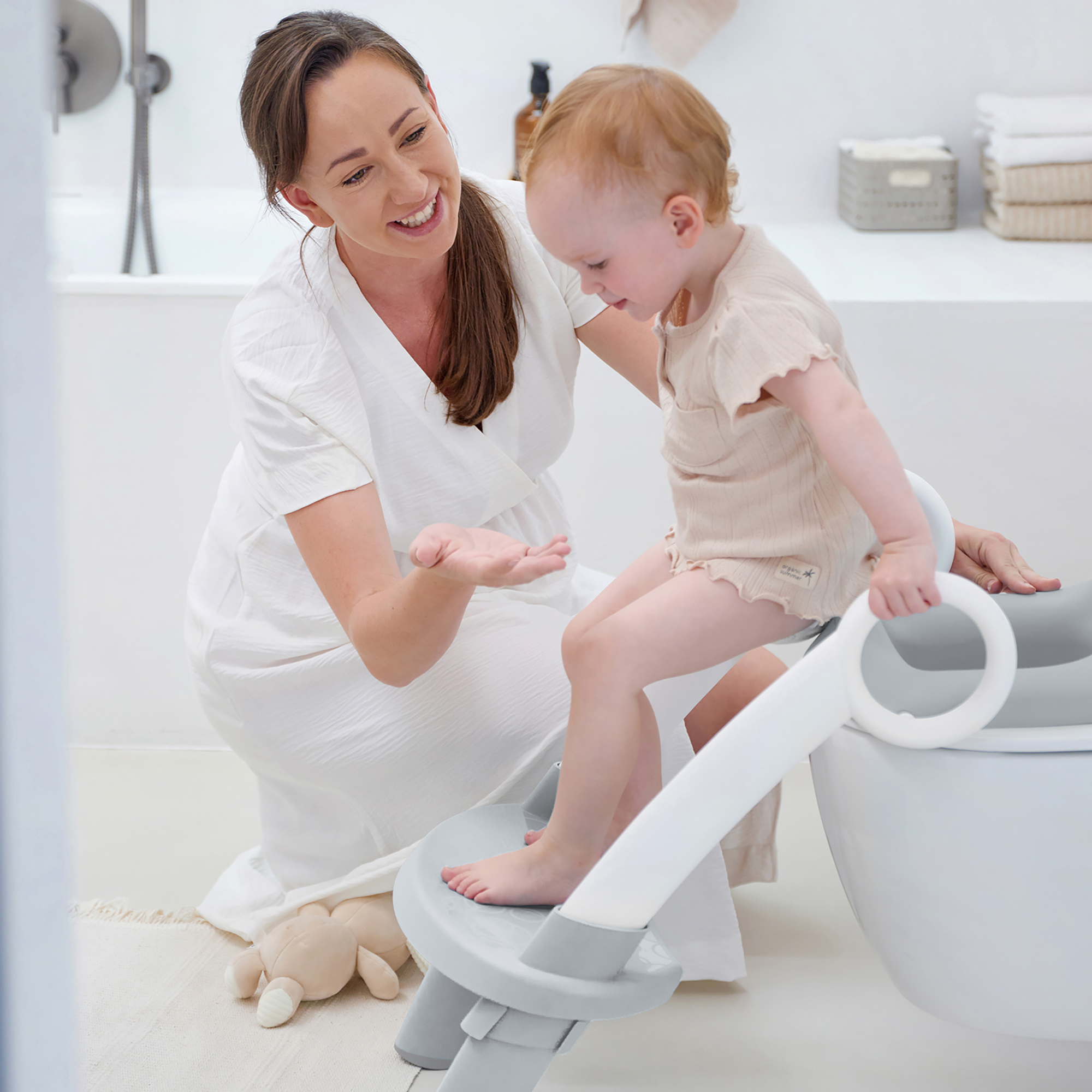 Toilettensitze, rotho Babydesign, Grau – Produktansicht