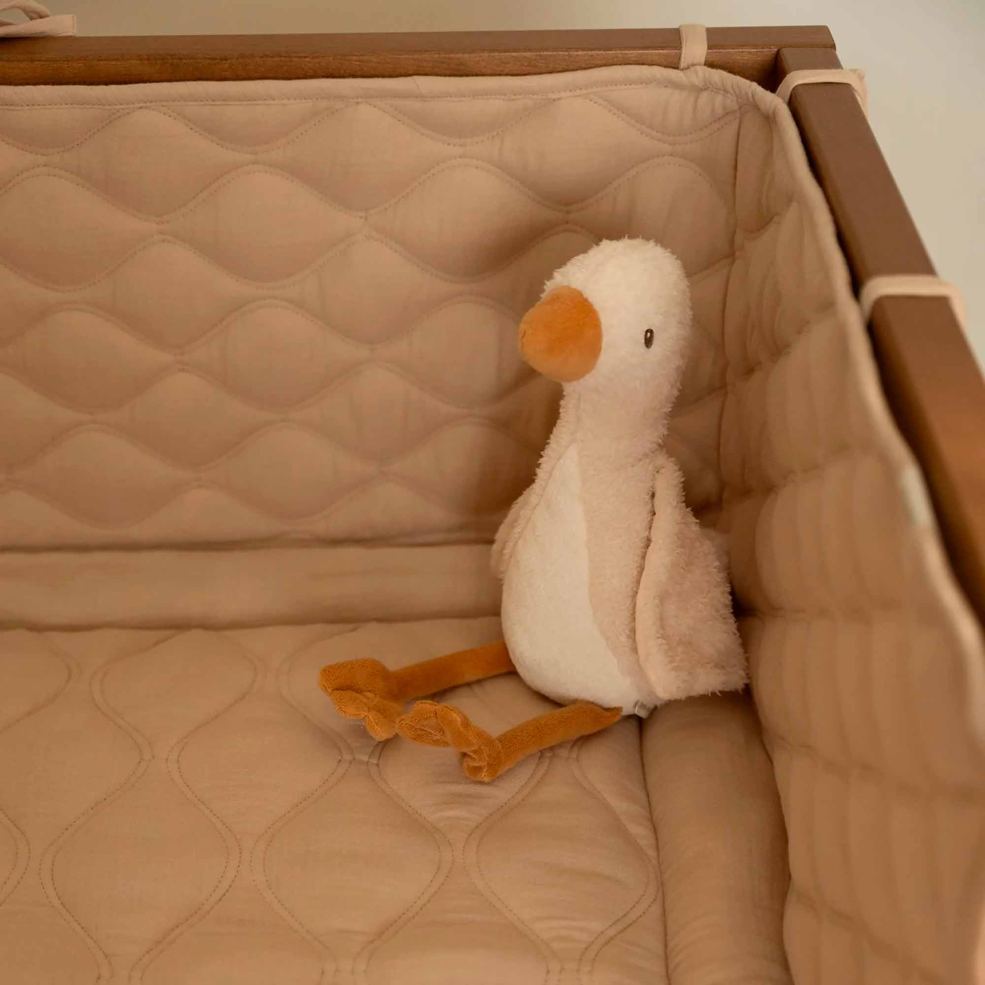 Nestchen, LITTLE DUTCH, Beige – Besonderheit: schützt vor Gitterstäben und Zugluft