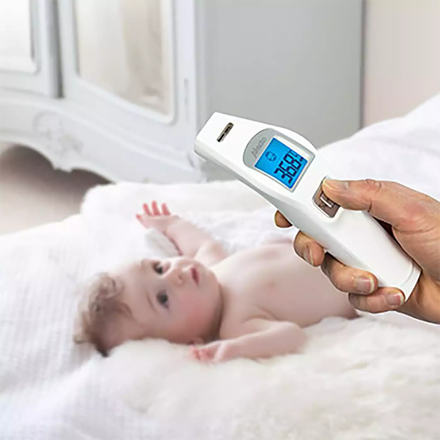 Infrarot Stirnthermometer Alecto baby 2000579712203 2