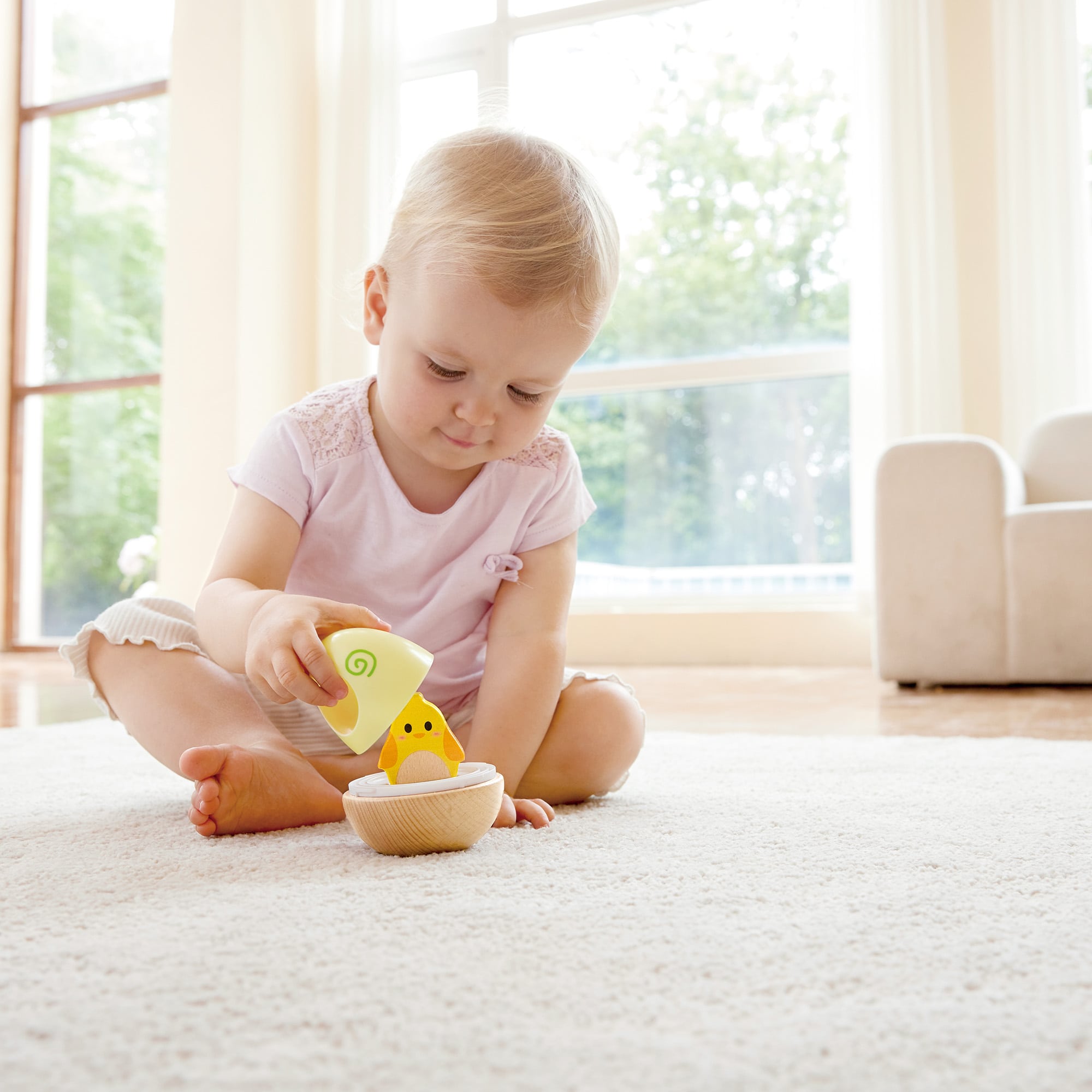 Stapelbecher, Hape, Mehrfarbig – Besonderheit: zum Stapeln von bunten Eierschalen