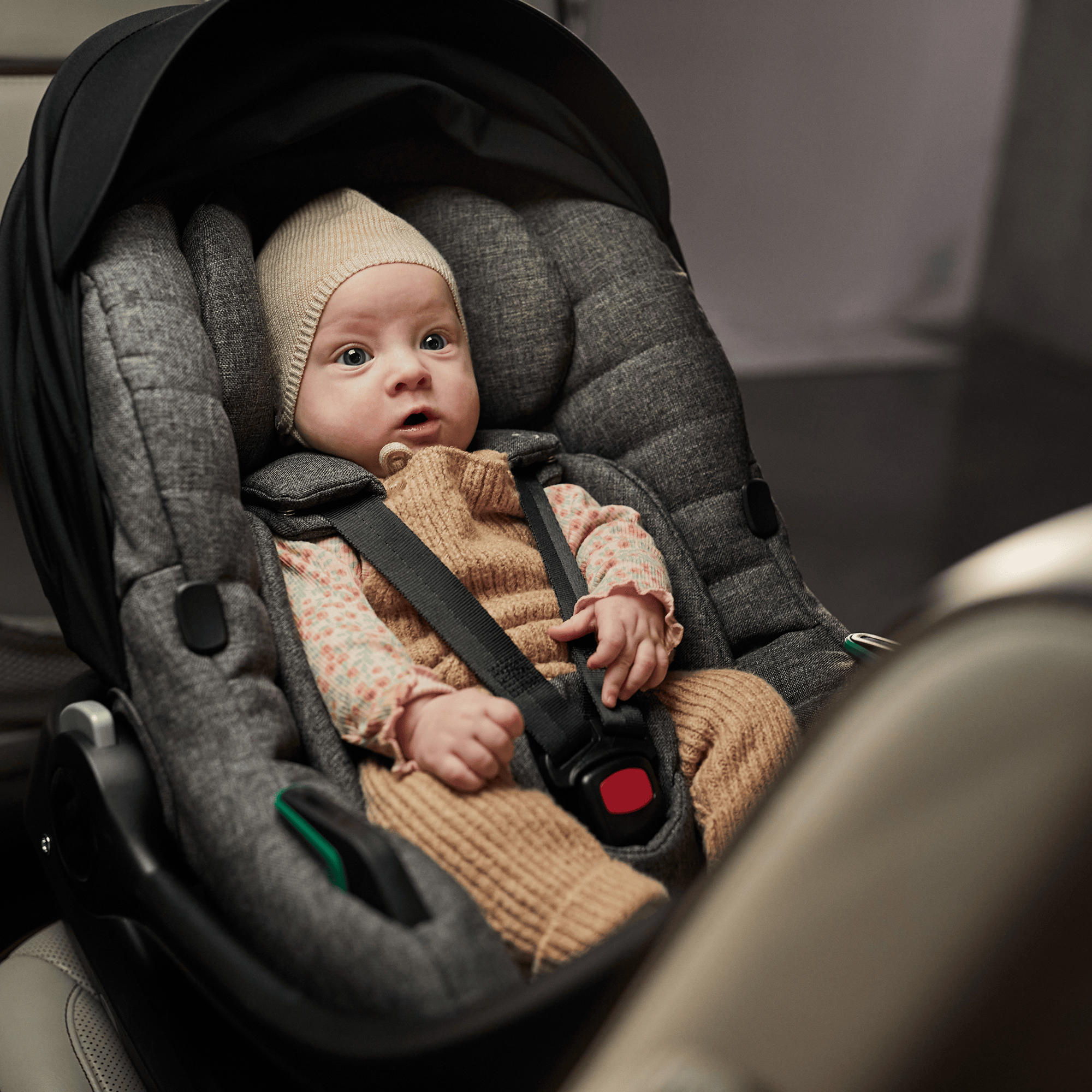 Babyschalen 0-13 kg, Gruppe 0+, AVIONAUT – Produktansicht