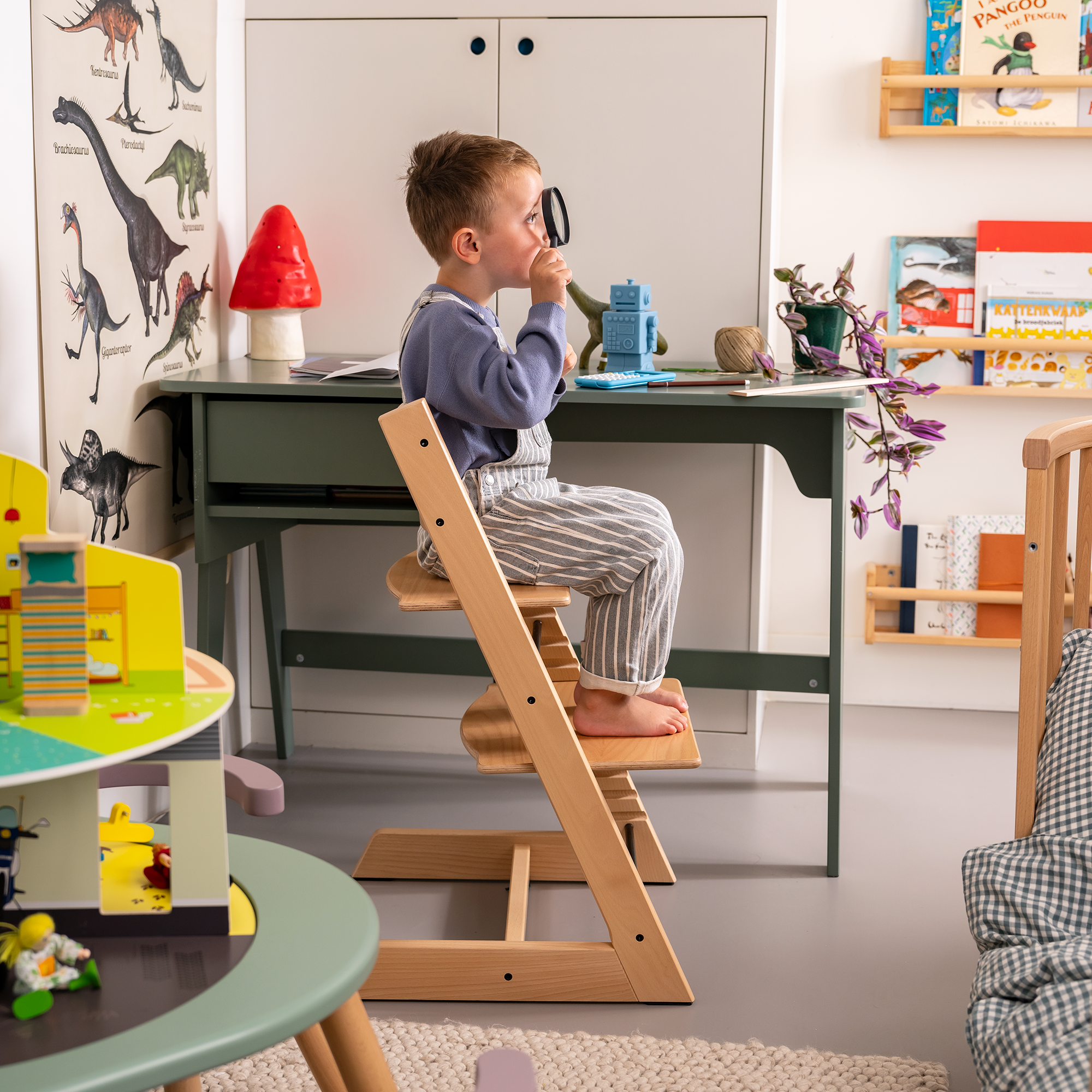 Treppenhochstühle, STOKKE, Beige – Produktansicht