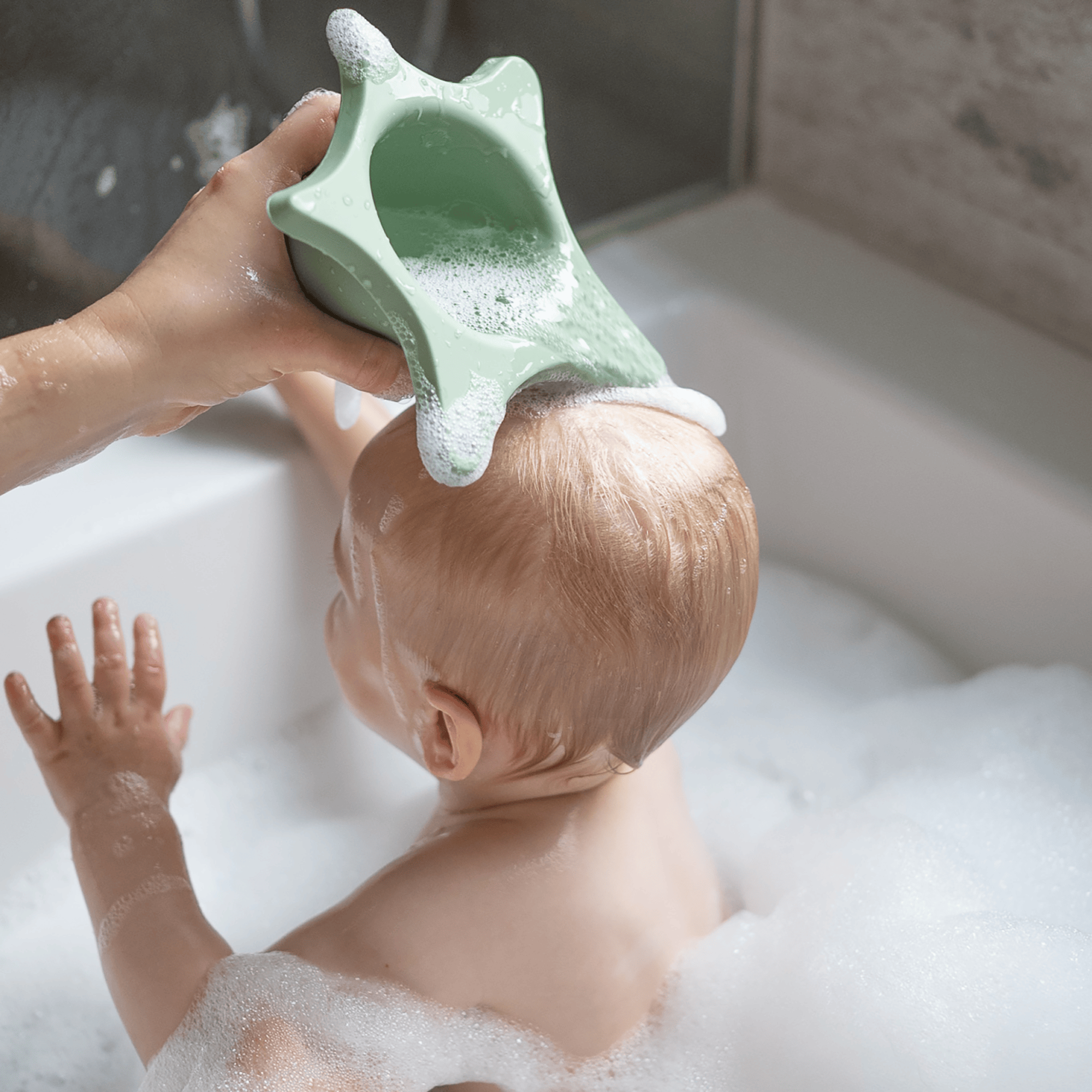 Badespielzeug, KINDSGUT, Grün – Besonderheit: mit dem TOP10 Baby & Kind 2023 Award ausgezeichnet