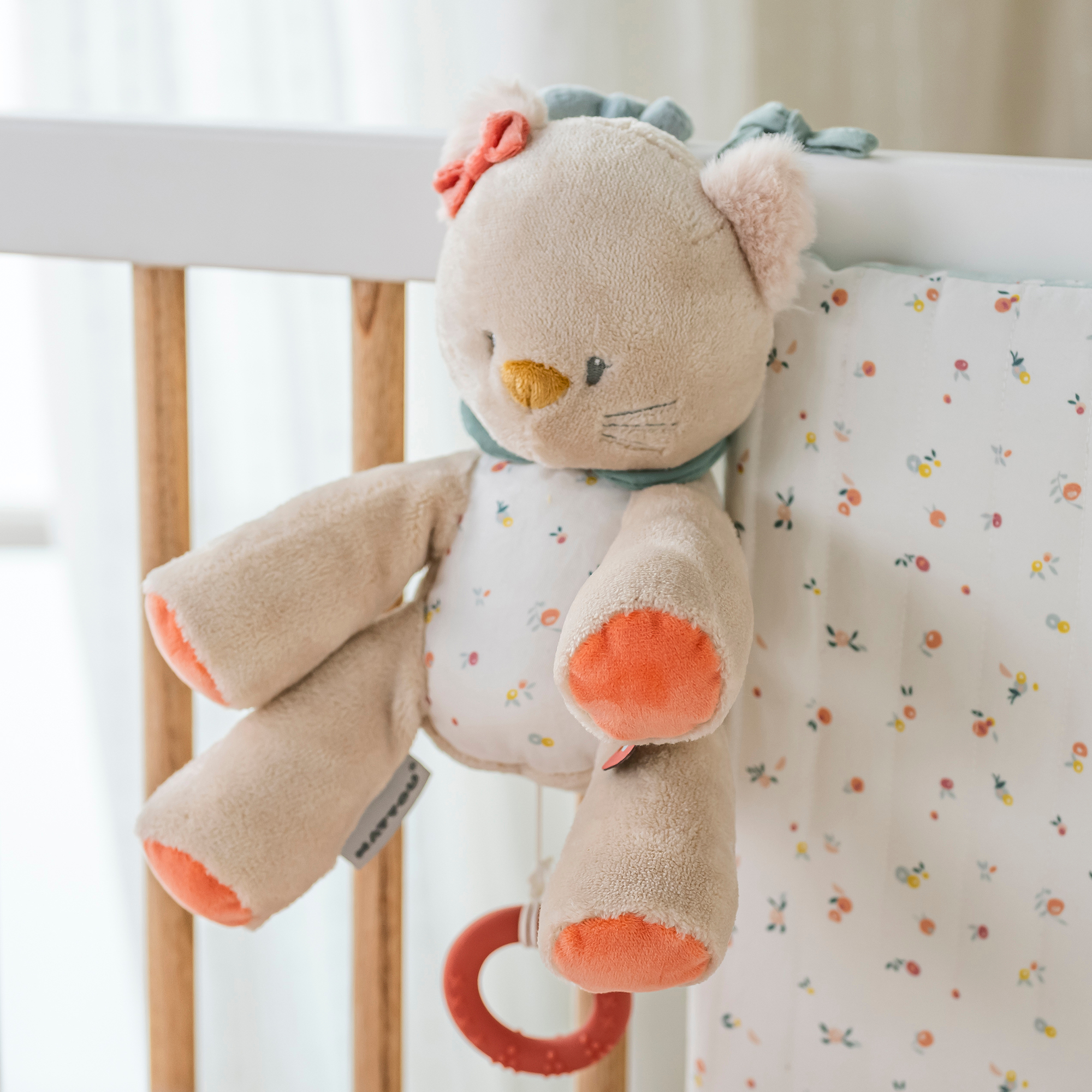 Spieluhren, Nattou, Beige – Besonderheit: kuschelweicher Begleiter mit "La-Le-Lu"-Melodie