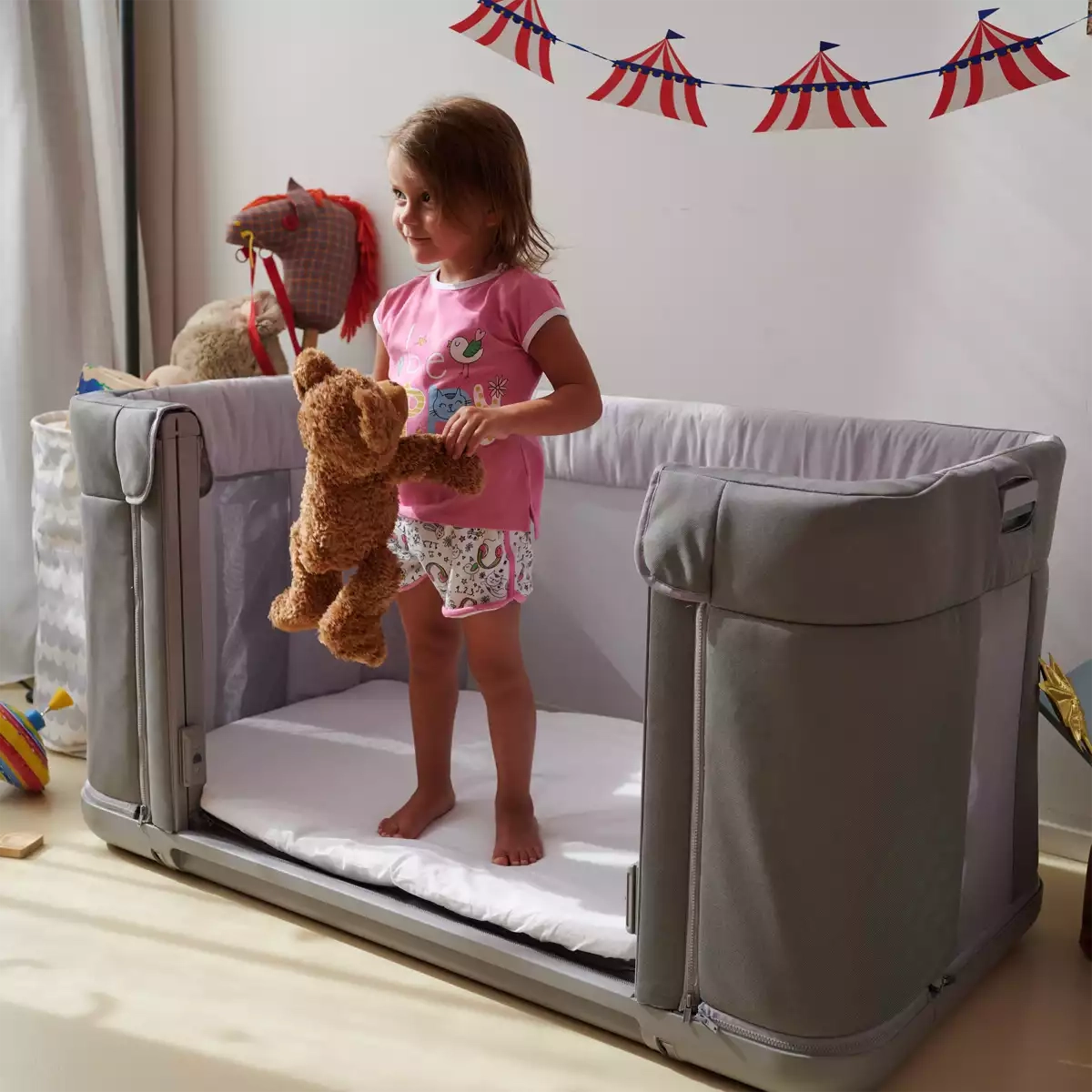 Beistellbetten, chicco, Grau – Produktansicht