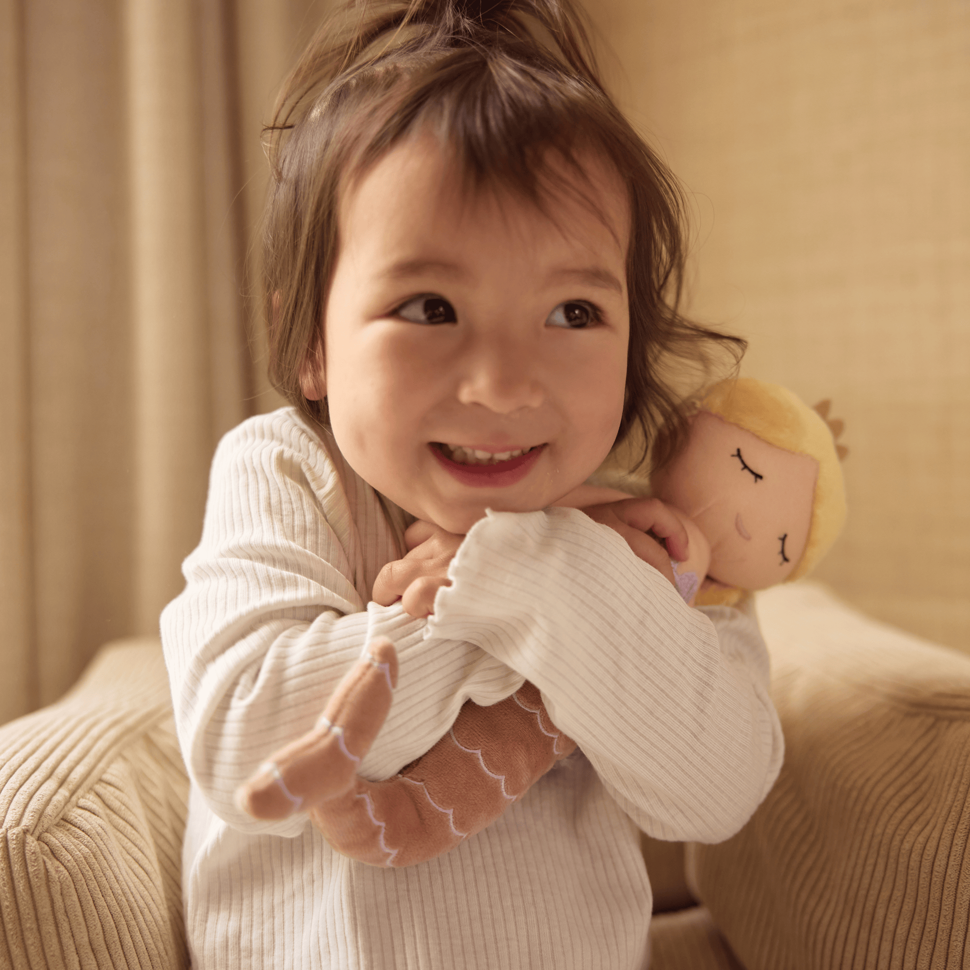 Kuscheltiere, jollein, Pink – Besonderheit: tolle Kuschelfreundin mit Zopf und Meerjungfrauenflosse