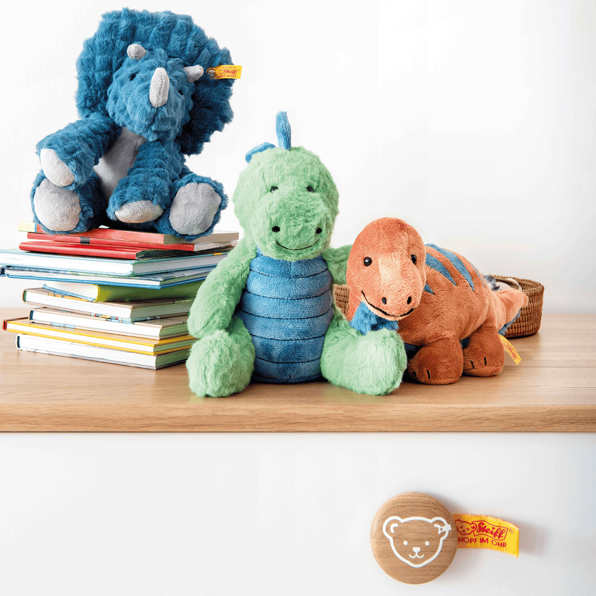 Kuscheltiere, Steiff, Grün – Besonderheit: Dinosaurier zum Kuscheln und Spielen