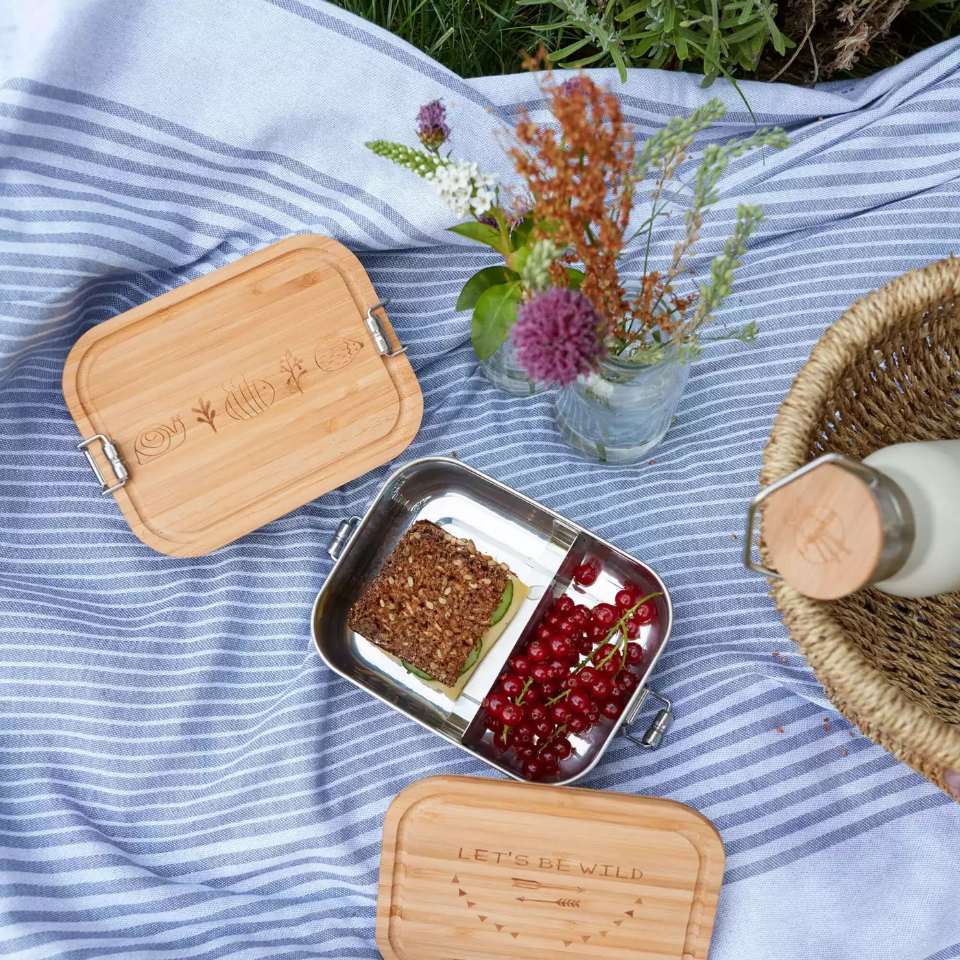 Brotdosen & Snackboxen, LÄSSIG, Mehrfarbig – Besonderheit: einsetzbare Trennung