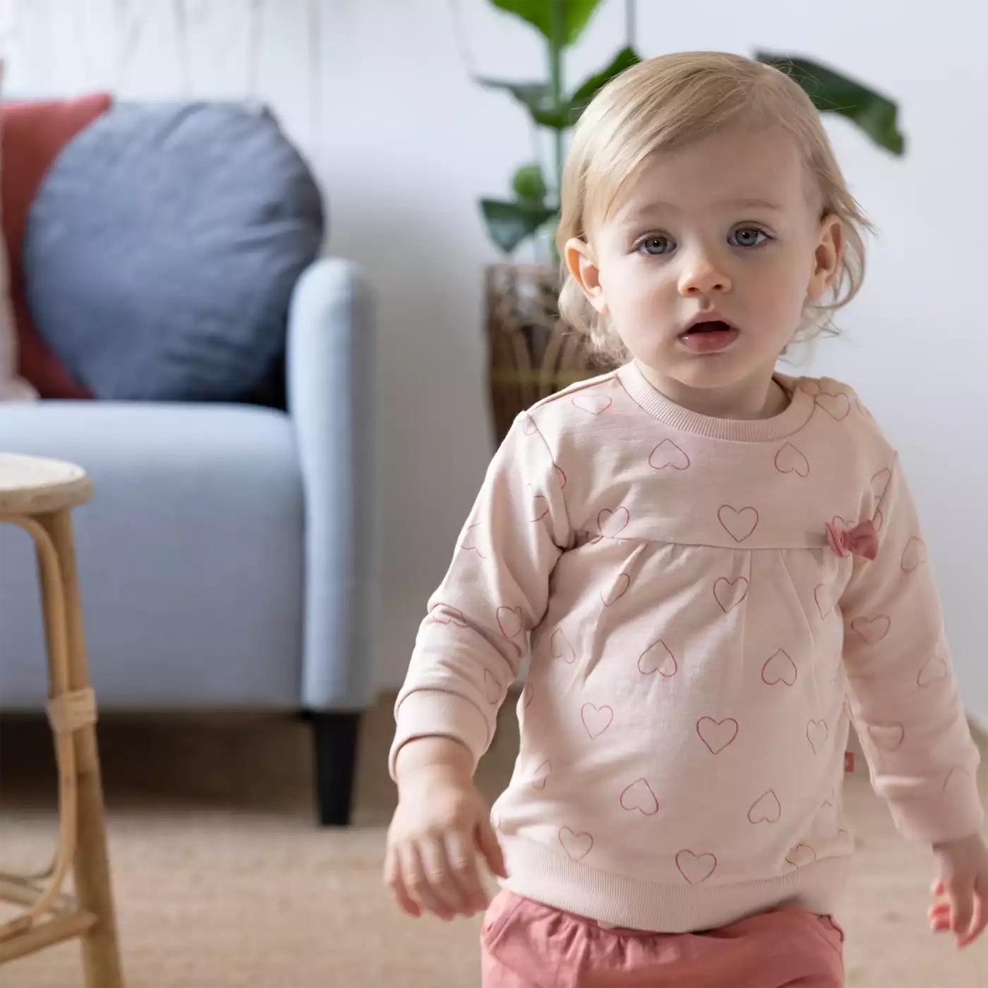 Pullover & Sweatshirts, FEETJE, Pink – Besonderheit: mit Schleife und Herzen-Allover-Print