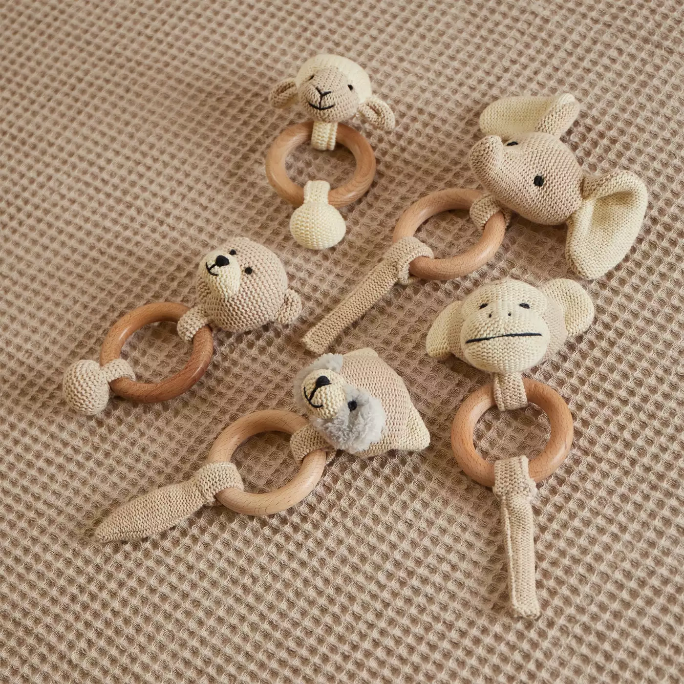 Rasseln & Greiflinge, bieco, Beige – Produktansicht