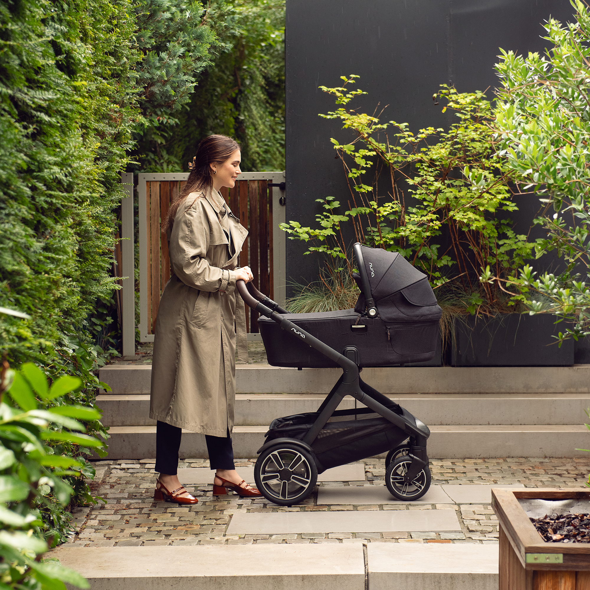 Kombi-Kinderwagen, nuna, Schwarz – Produktansicht