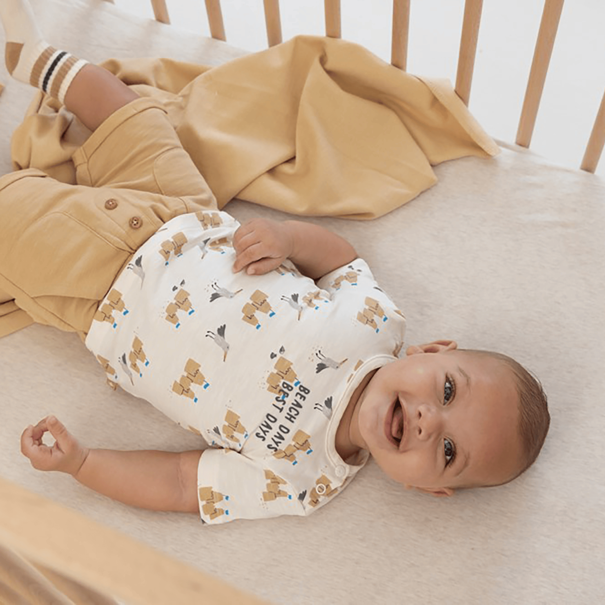 Kurze Hosen, FEETJE – Produktansicht