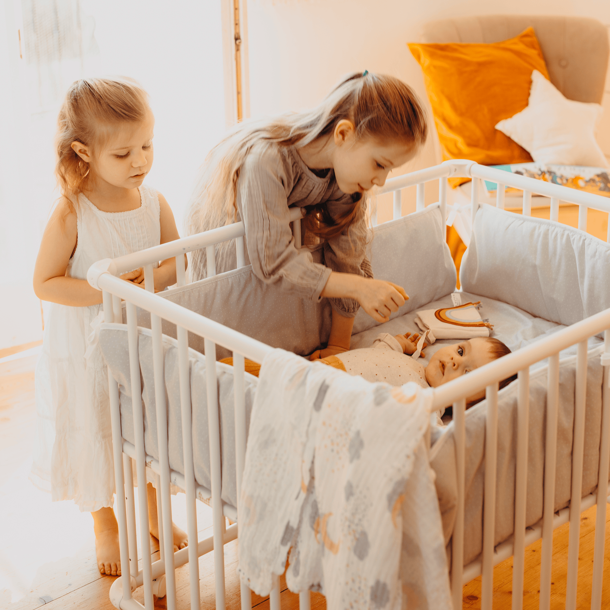 Produkte, Geuther, Weiß – Besonderheit: Maße ca. 76 x 97 cm