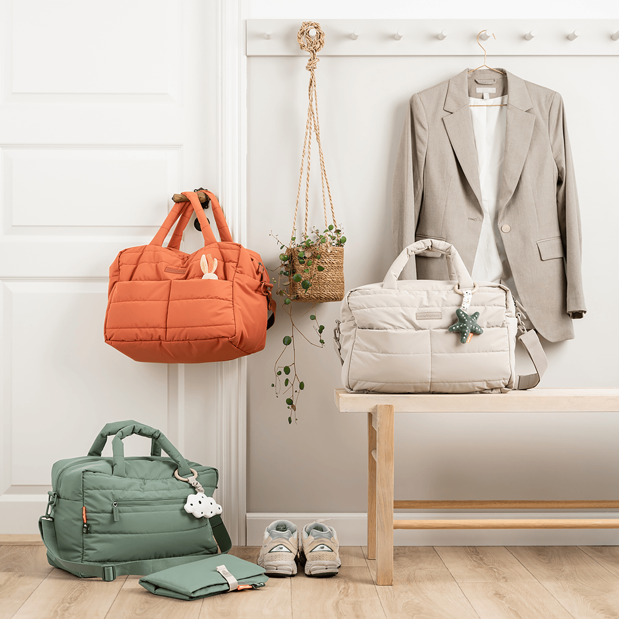 Wickeltaschen, done by deer, Beige – Produktansicht