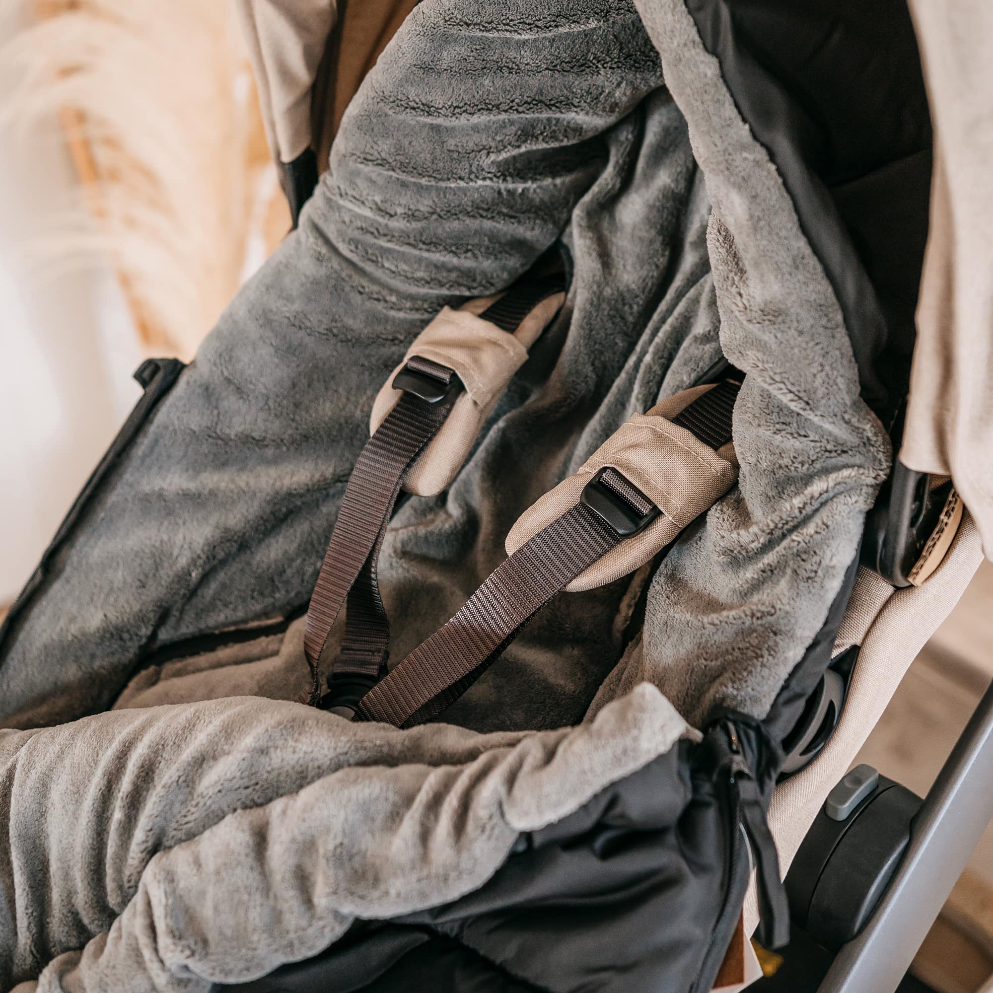 Fußsäcke & Decken, KAISER, Schwarz – Produktansicht