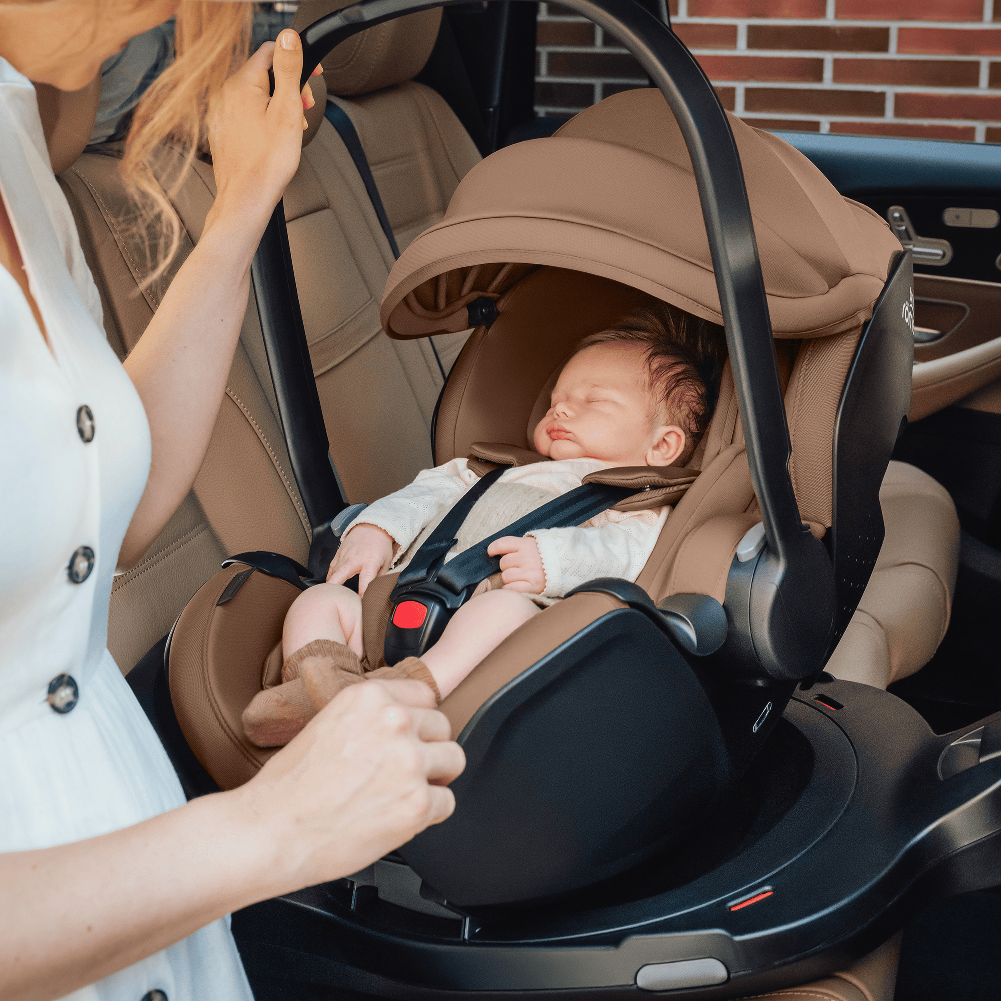 Babyschalen 0-13 kg, Gruppe 0+, Britax Diamond, Braun – Produktansicht