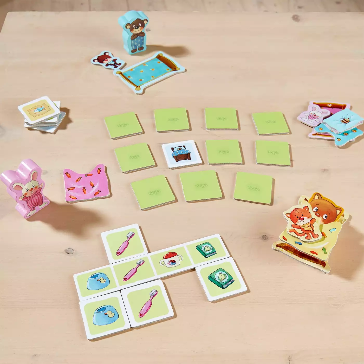 Kinderspiele, HABA, Gelb – Besonderheit: origineller Spielplan mit 3D-Spielzeugregal