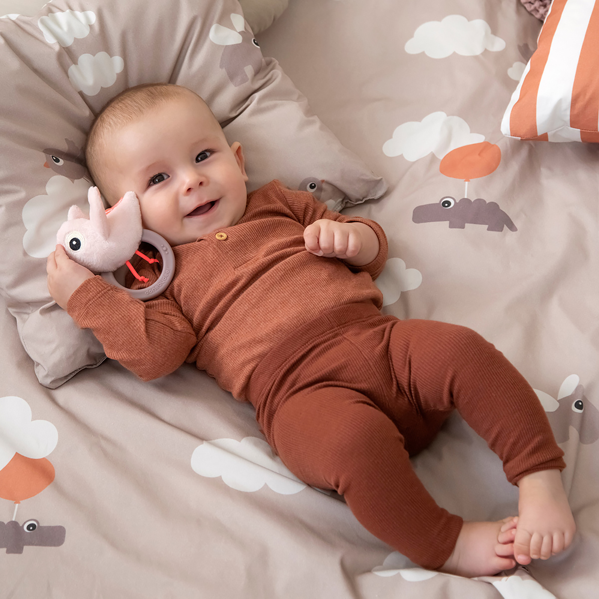 Rasseln & Greiflinge, done by deer, Pink – Produktansicht