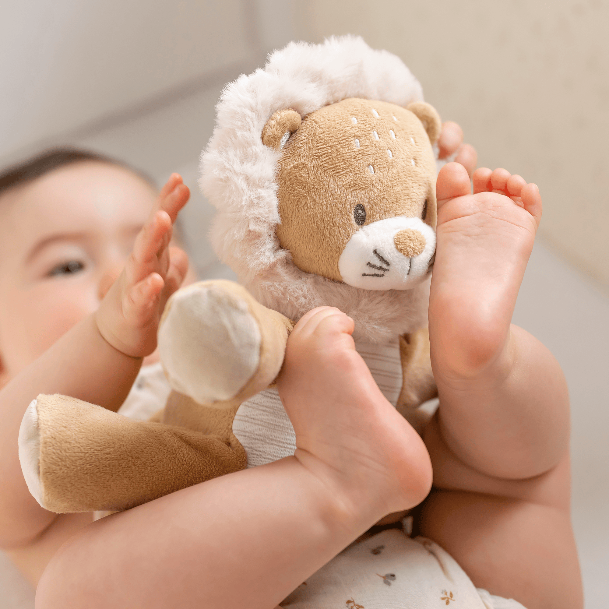 Kuscheltiere, Nattou, Braun – Produktansicht