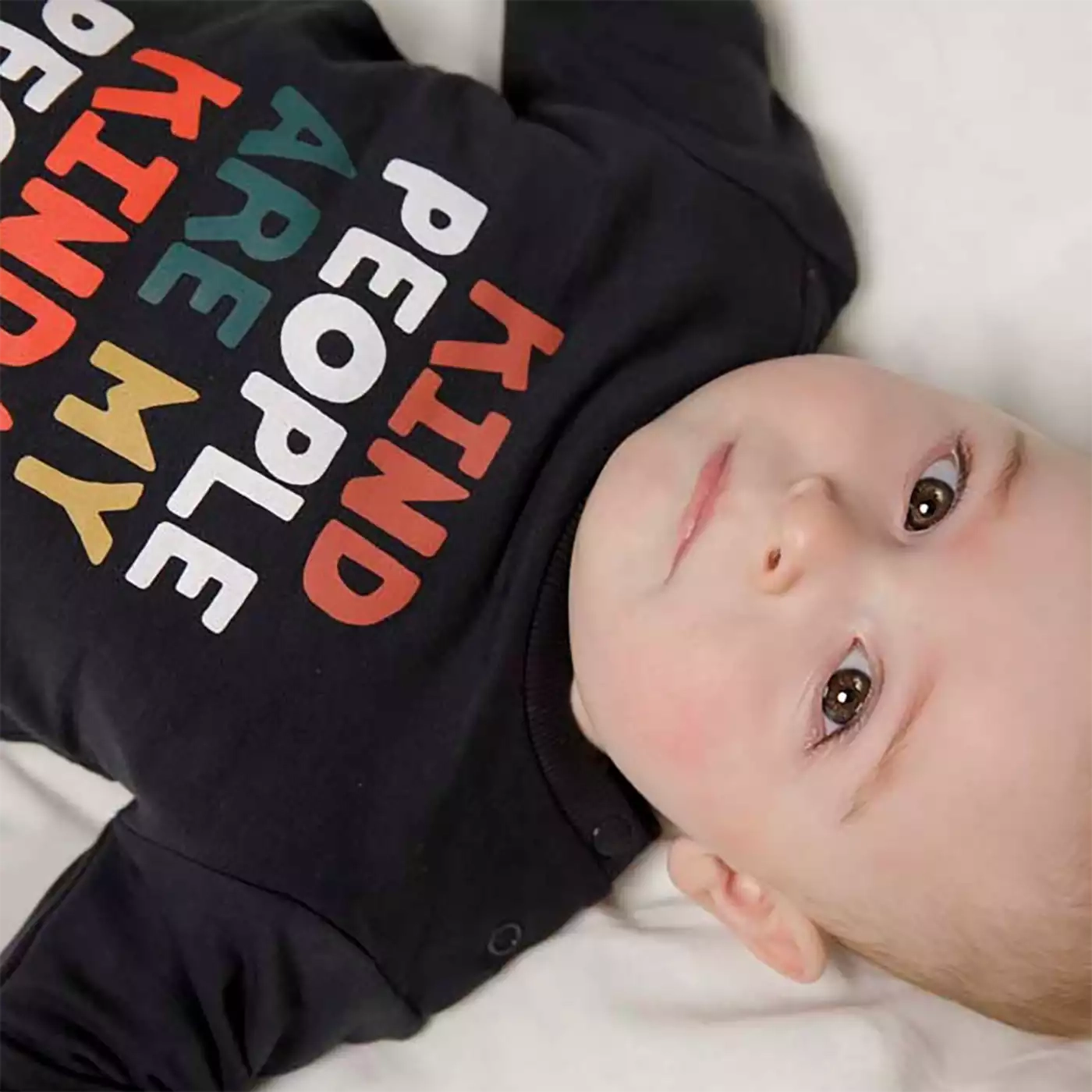 Pullover & Sweatshirts, FEETJE – Produktansicht