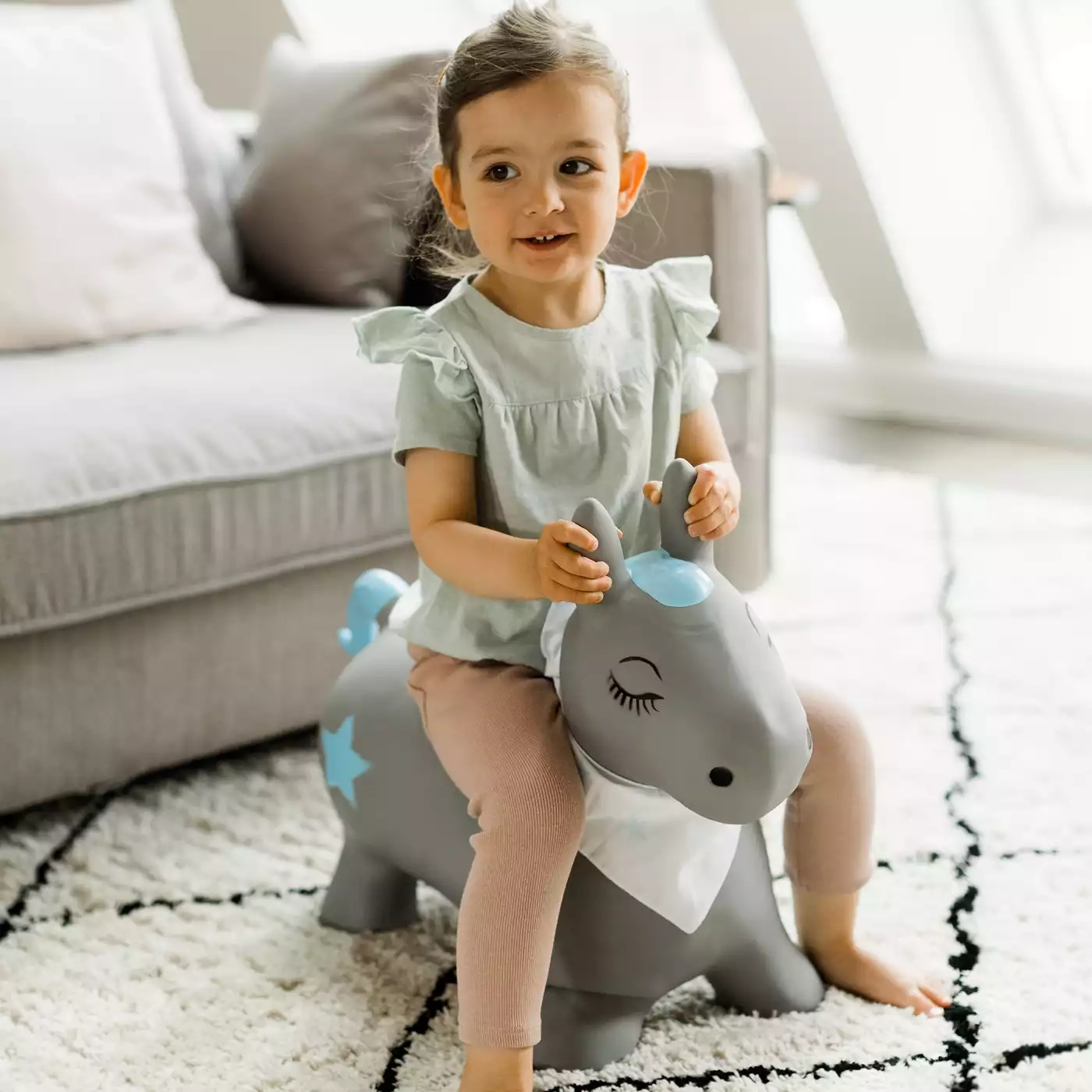 Gartenspielzeug, KINDSGUT, Grau – Besonderheit: Förderung der motorischen Fähigkeiten