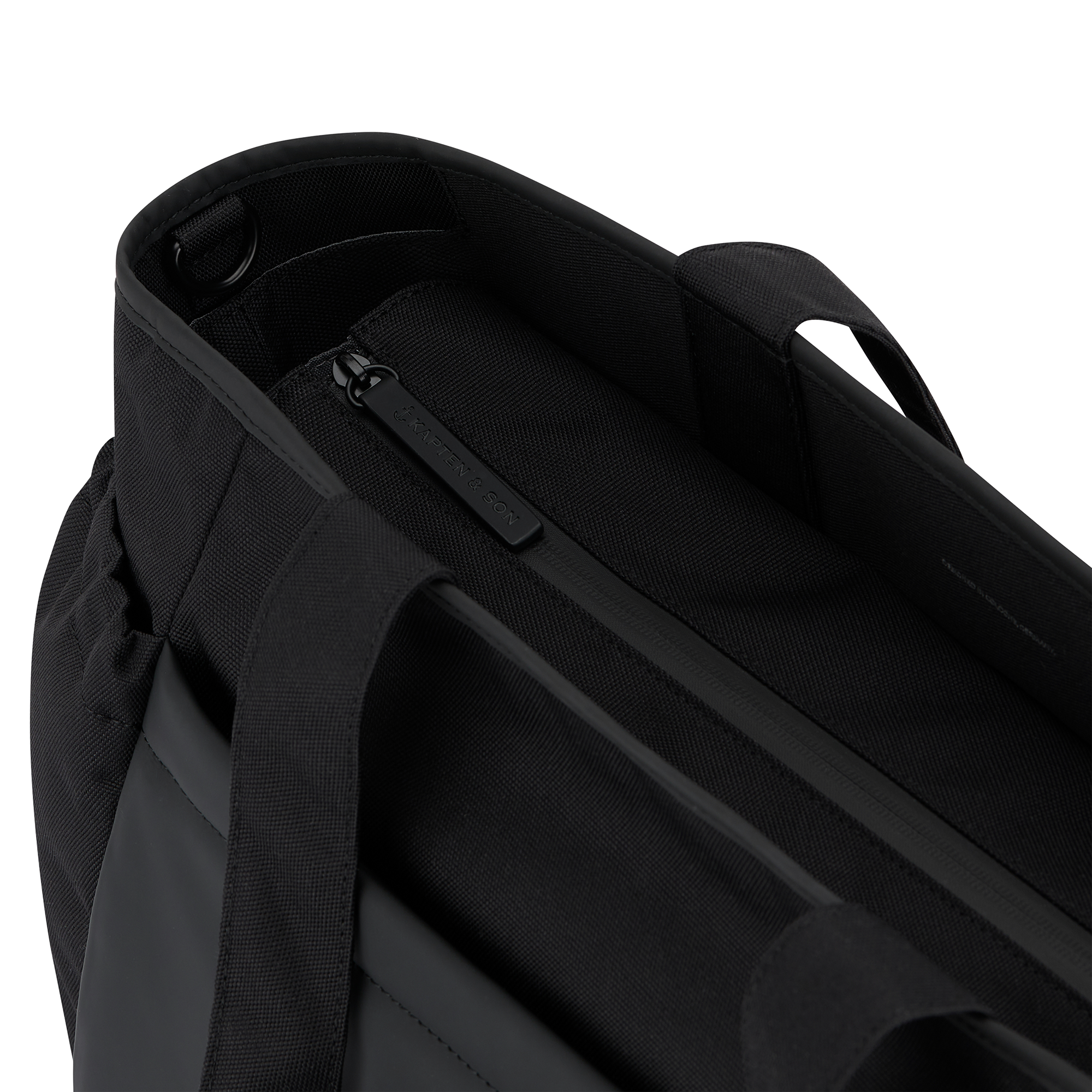 Wickeltaschen schwarz, KAPTEN & SON, Schwarz – Produktansicht