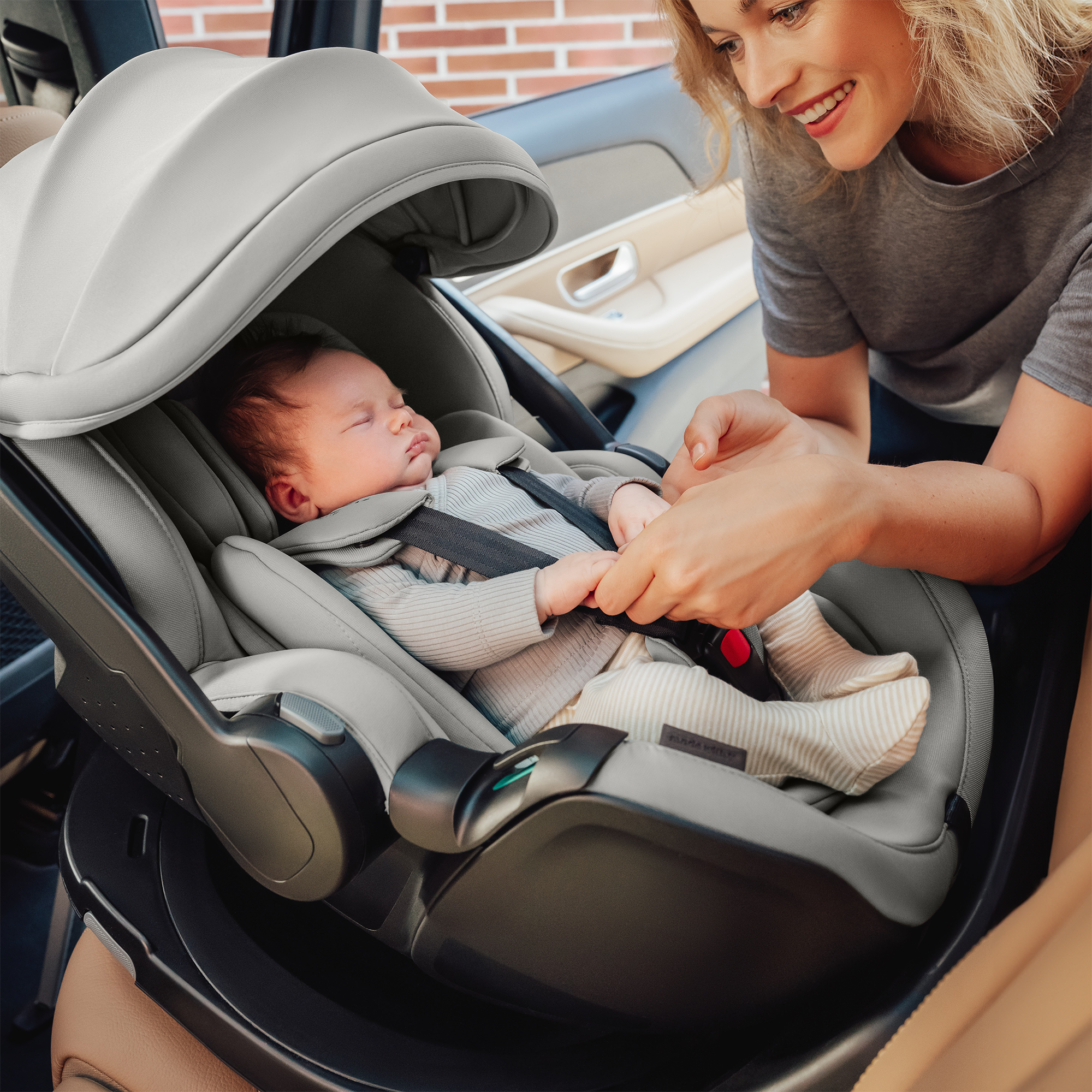 Babyschalen 0-13 kg, Gruppe 0+, Britax Diamond, Grau – Produktansicht
