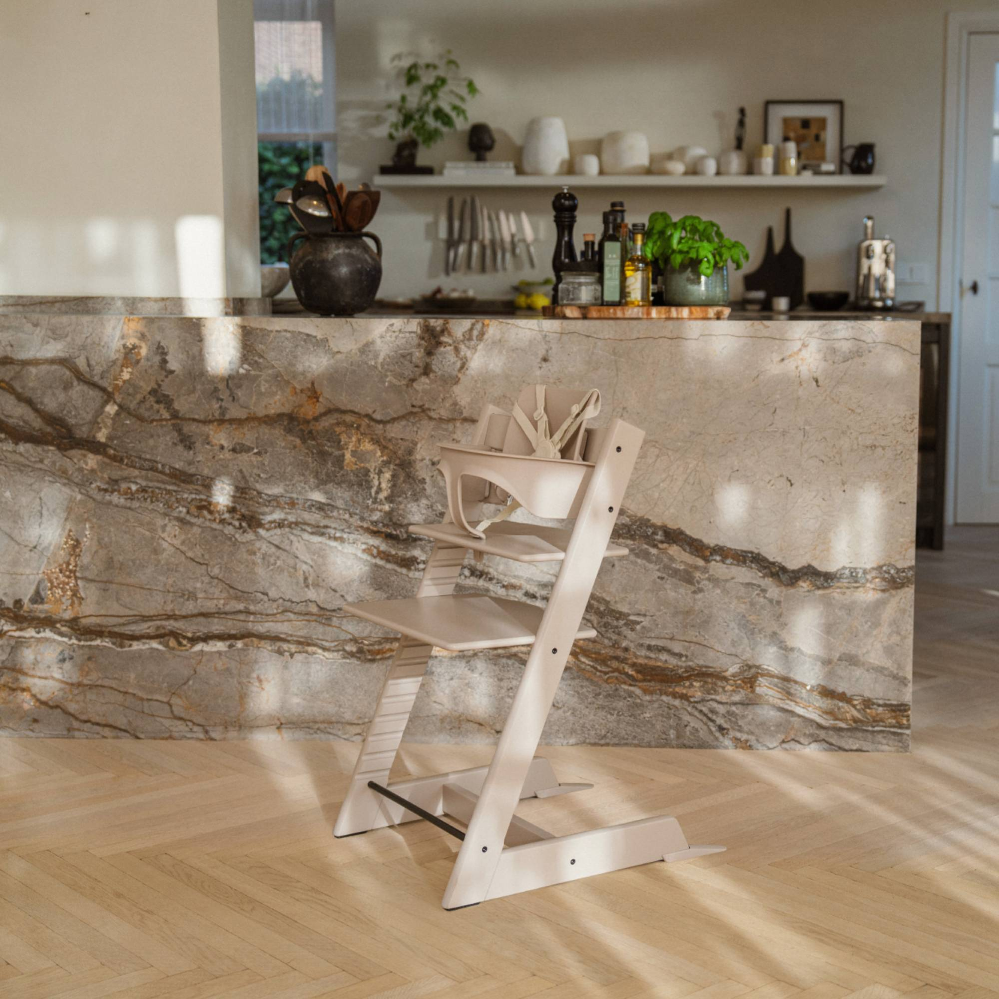 Treppenhochstühle, STOKKE, Weiß – Produktansicht