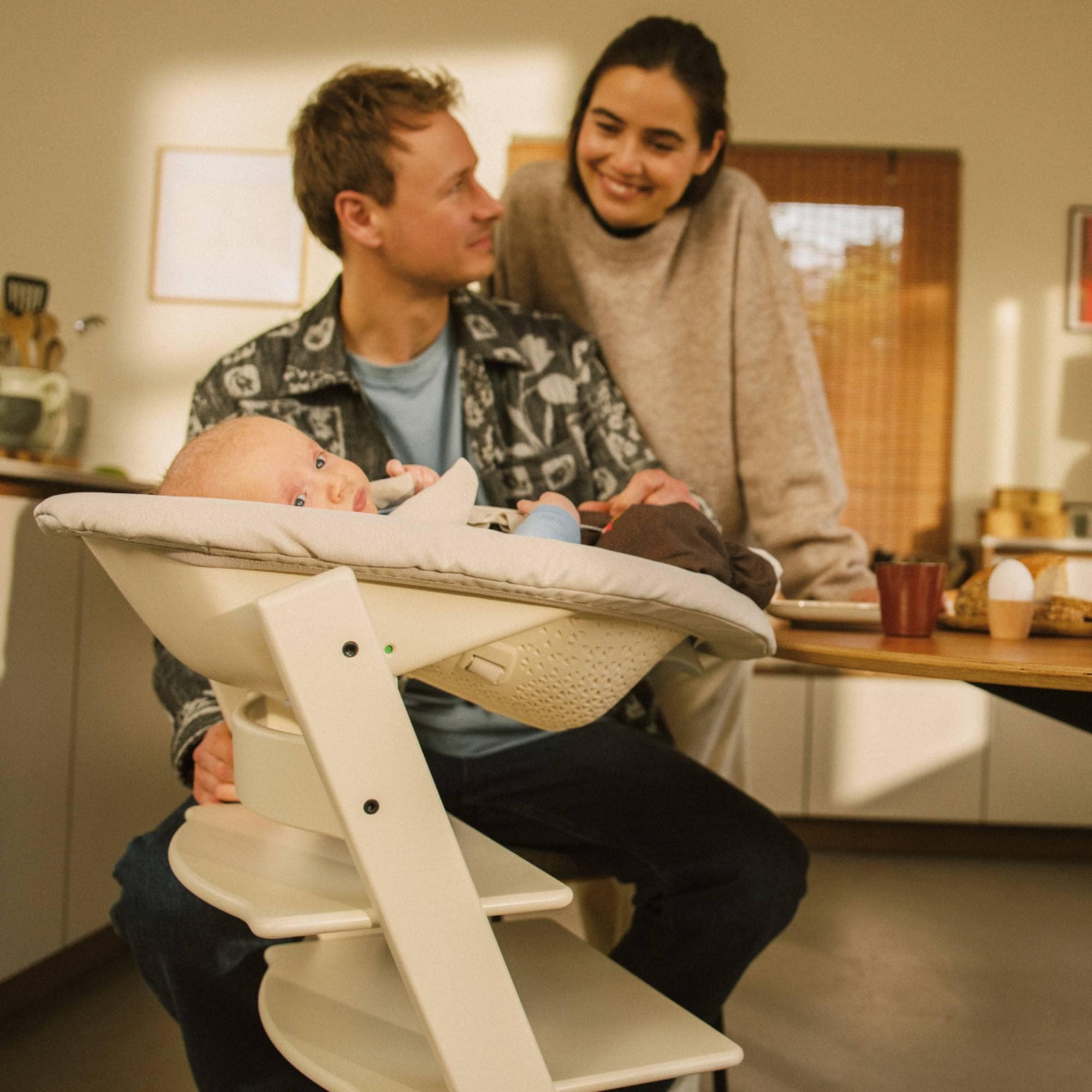 Treppenhochstühle, STOKKE, Weiß – Produktansicht