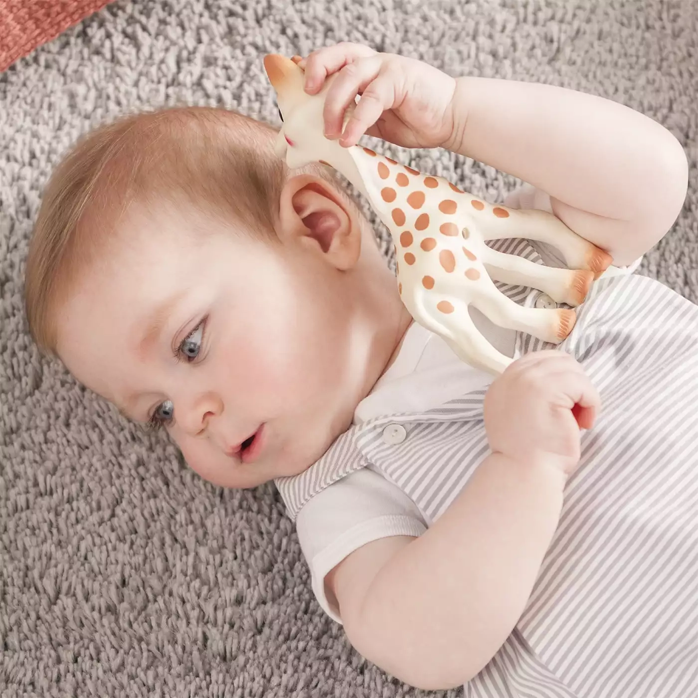 Rasseln & Greiflinge, SOPHIE GIRAFE, Weiß – Produktansicht