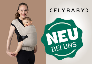 Frau trägt Kleinkind in Trage von FLYBABY - NEU bei uns!