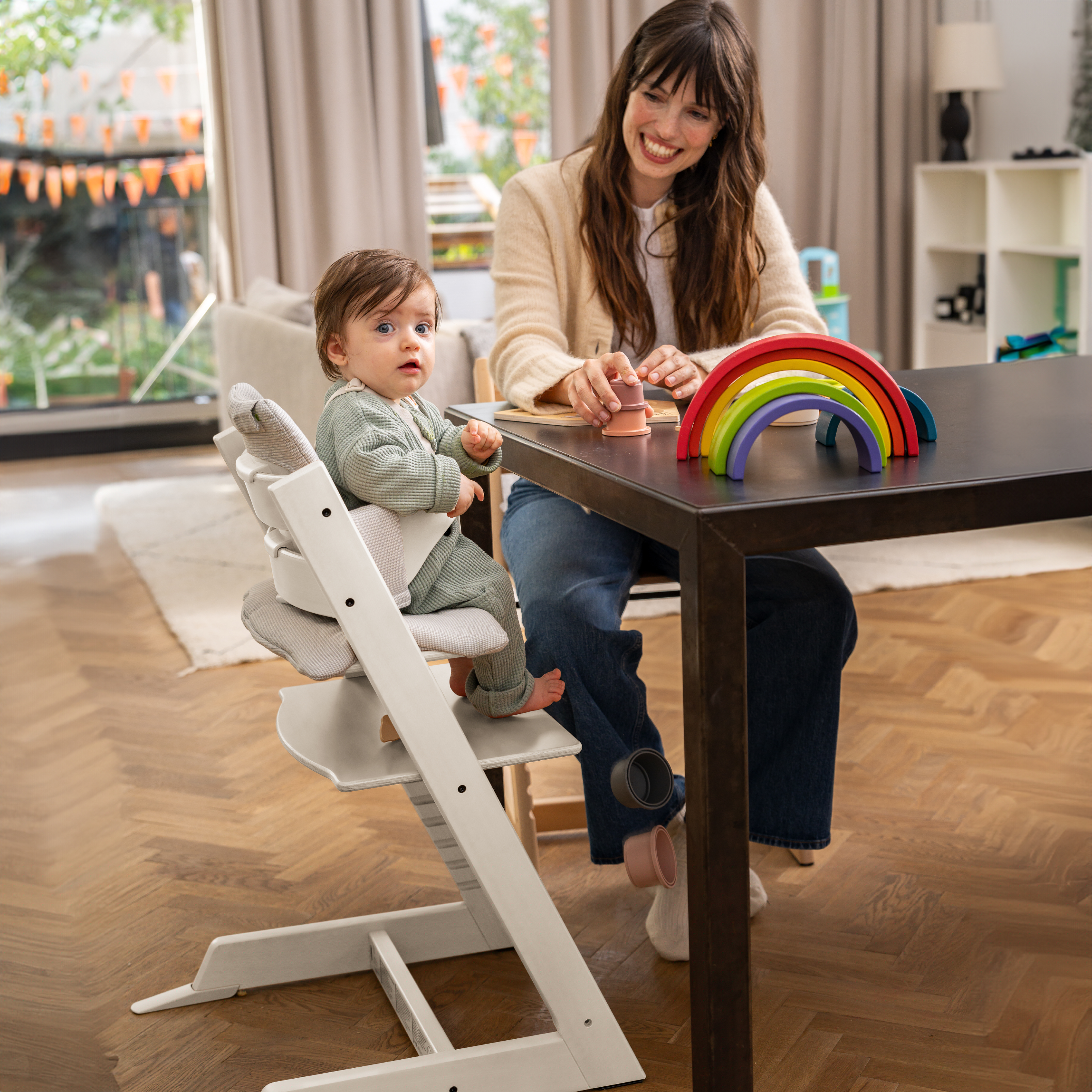 Treppenhochstühle, STOKKE, Weiß – Produktansicht